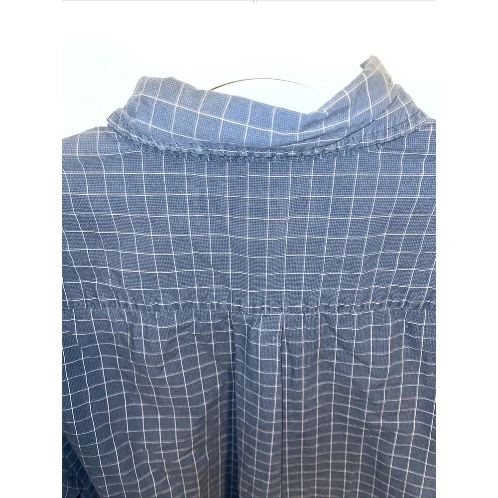 Banana Republic Dress Shirt Mens Size Medium Blue Striped Button Up Long Sleeve